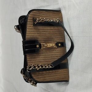 Eric Javits New York Gold Chain Accents Top Closure Pockets Handbag Purse